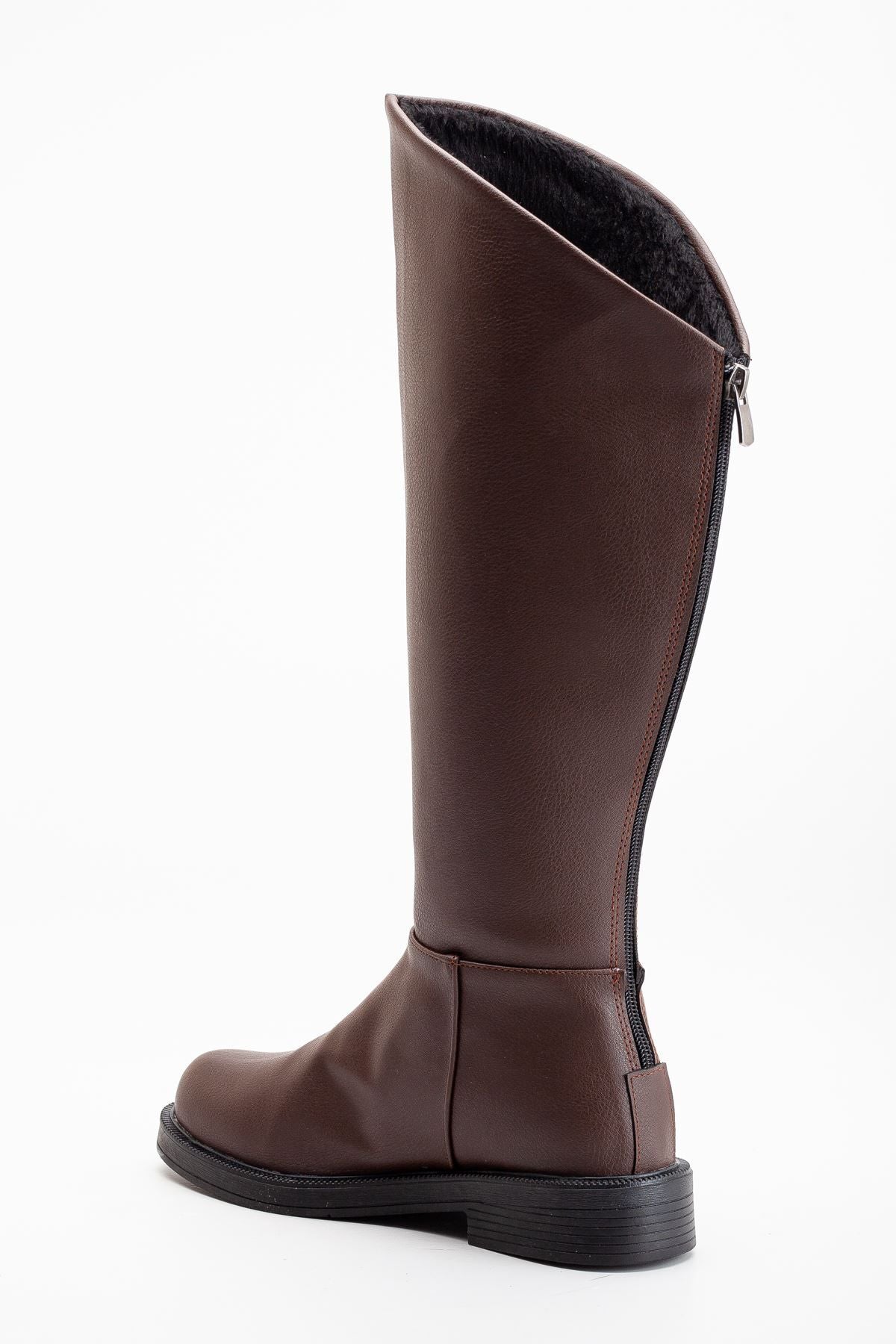 Alinda Arkadan Fermuarlı Deri Çizme Siyah