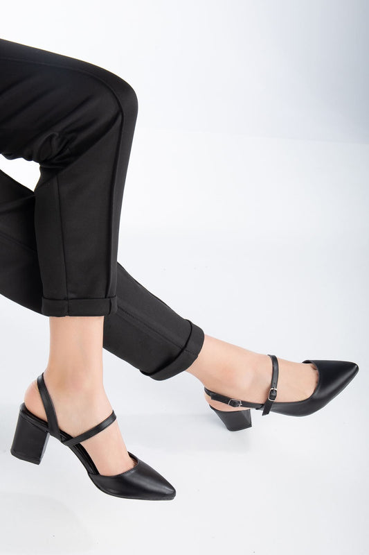 Karsu Topuklu Ayakkabı Siyah