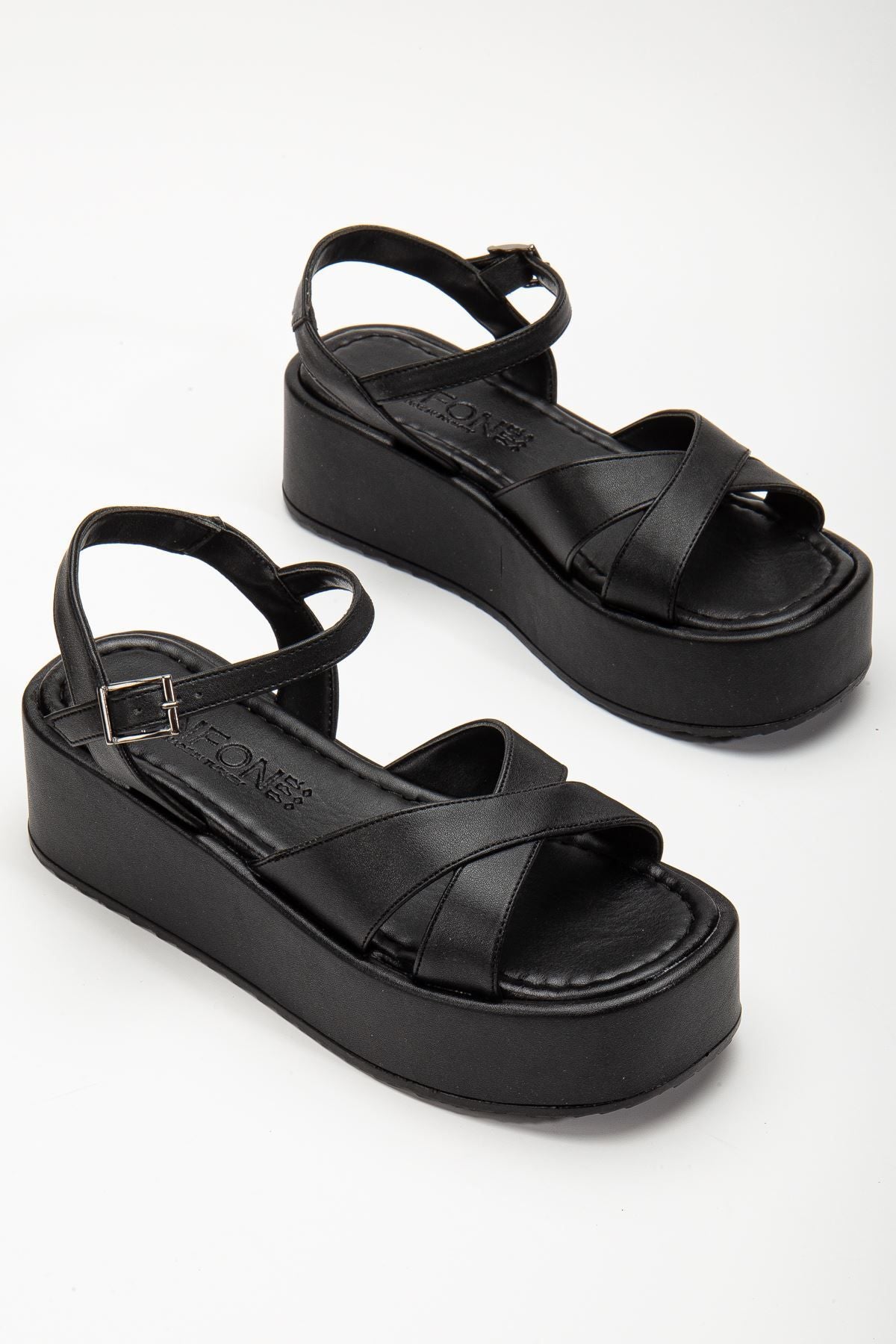 Peria Dolgu Topuk Sandalet Saks Mavi