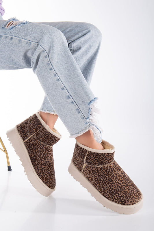 Viola Kalın Taban Bilek Boy Ugg Leopar