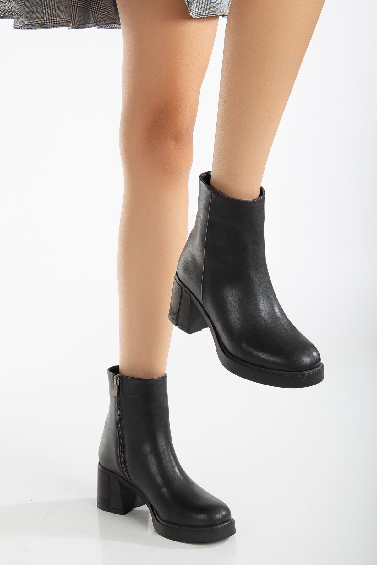 Emily Heeled Leather Boots Ten