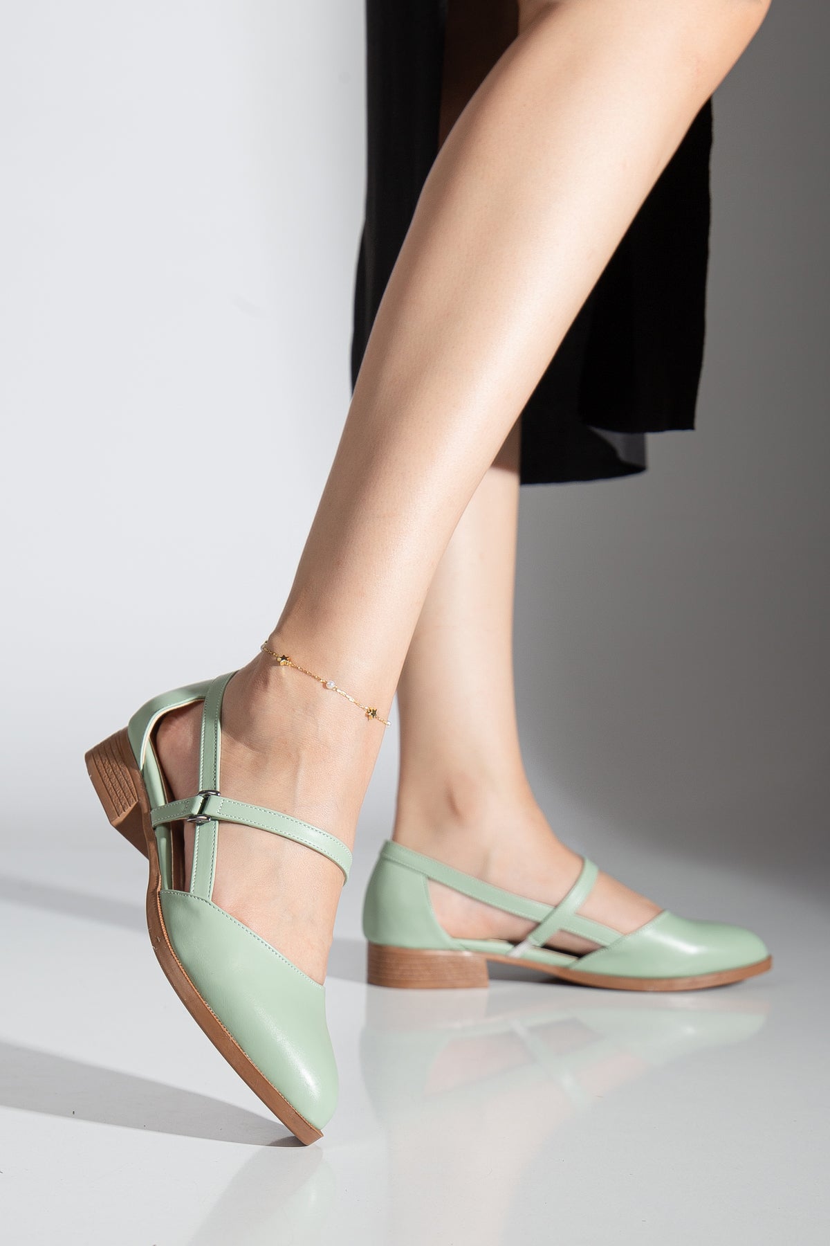 Mary Low Heel Shoes Mint Green