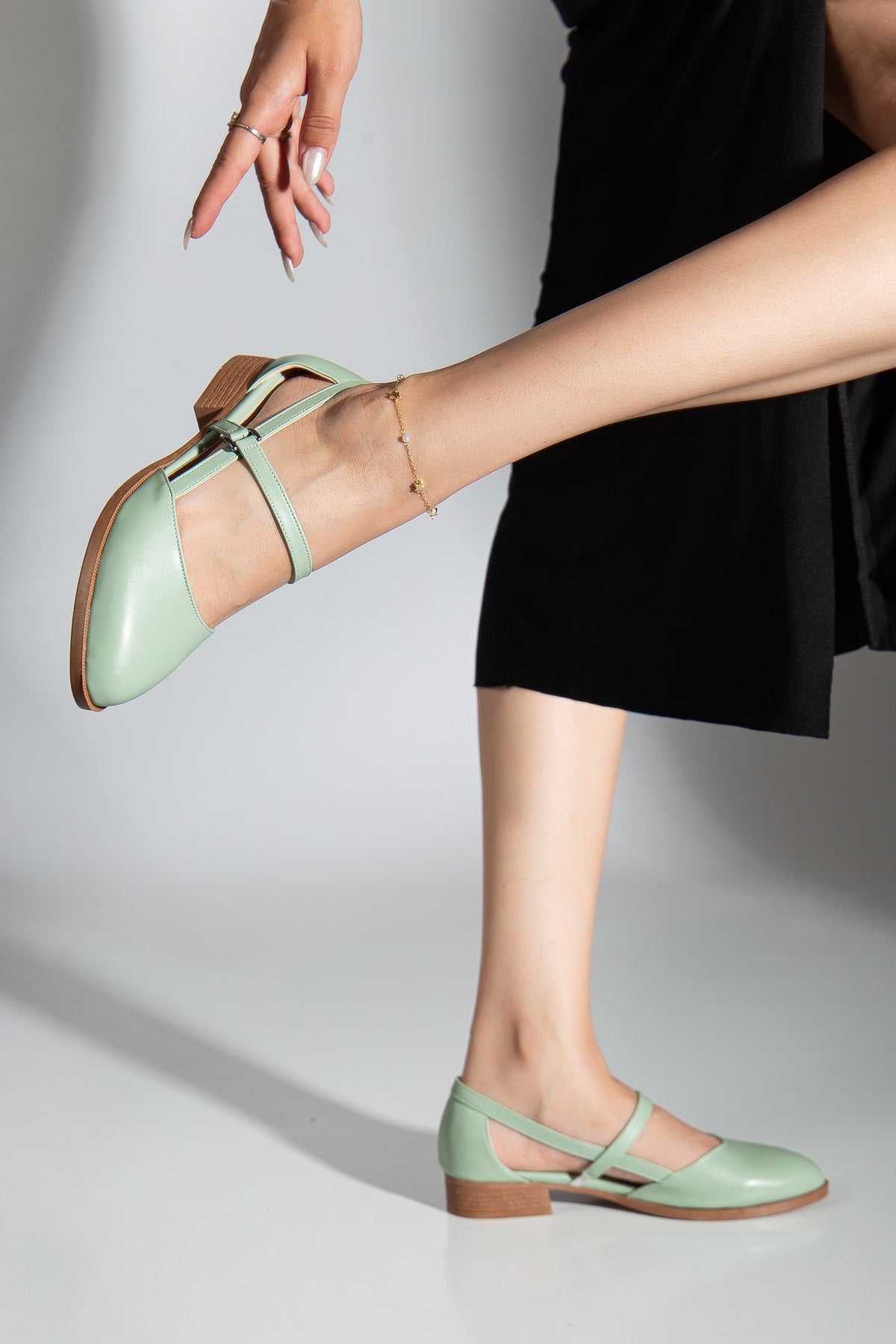 Mary Low Heel Shoes Mint Green