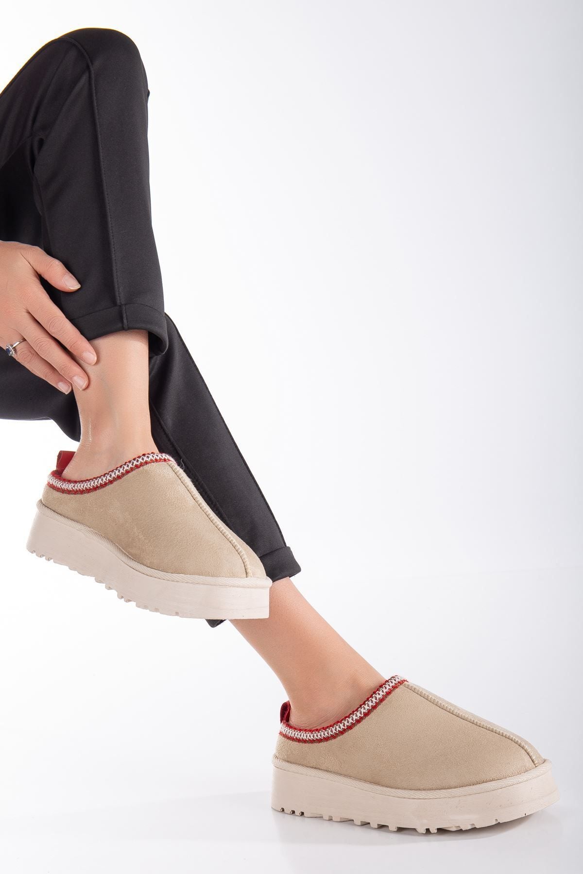 Stella Ugg Slippers Beige